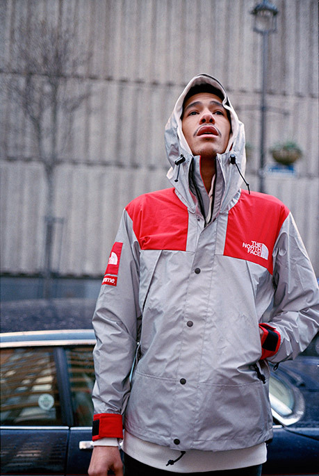 supreme-x-the-north-face-2013-spring-summer-lookbook-2